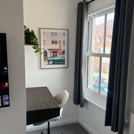 Central Chic 3 Bed, Great Location Winchester Exterior foto