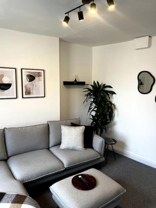 Central Chic 3 Bed, Great Location Winchester Exterior foto