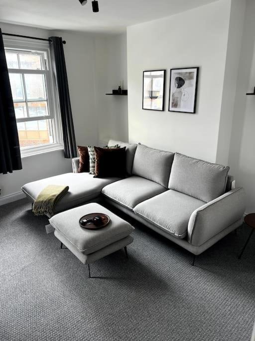 Central Chic 3 Bed, Great Location Winchester Exterior foto